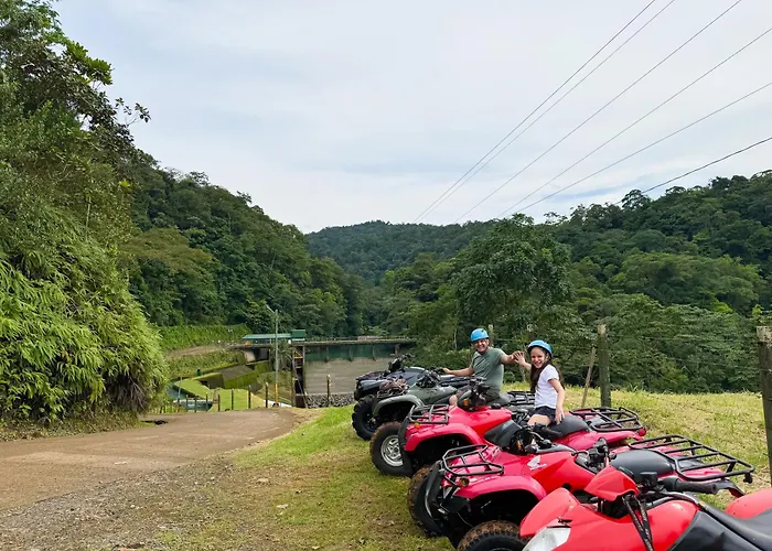 Hotel Heliconias Nature Inn & Hot Springs