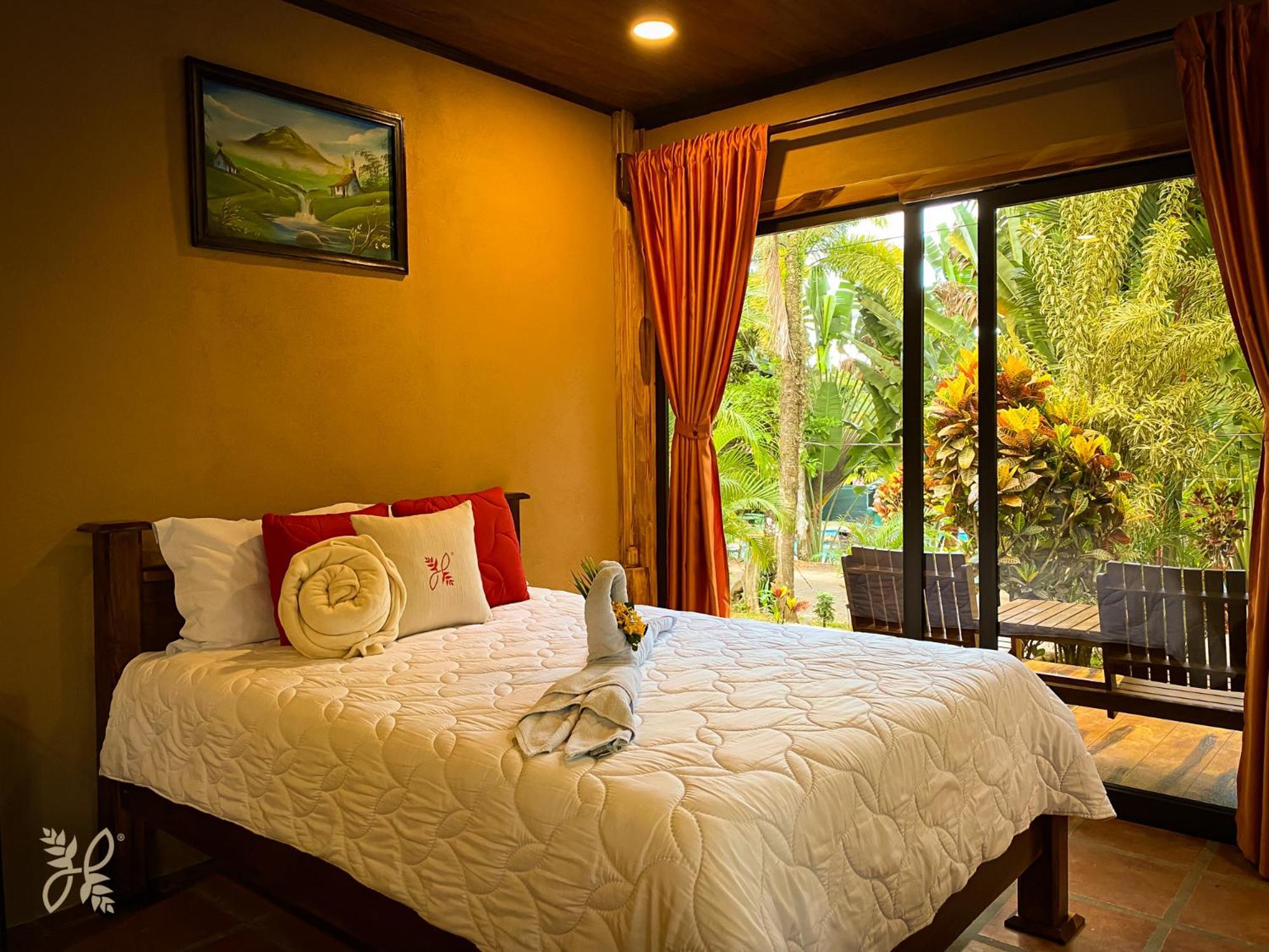 Hotel Heliconias Nature & Hot Springs La Fortuna