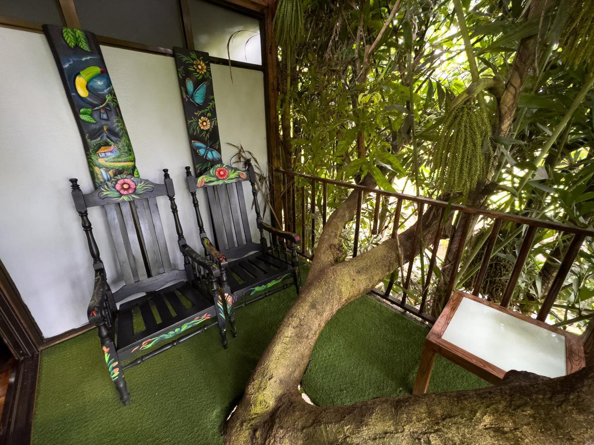 Heliconias Nature & Hot Springs 4*