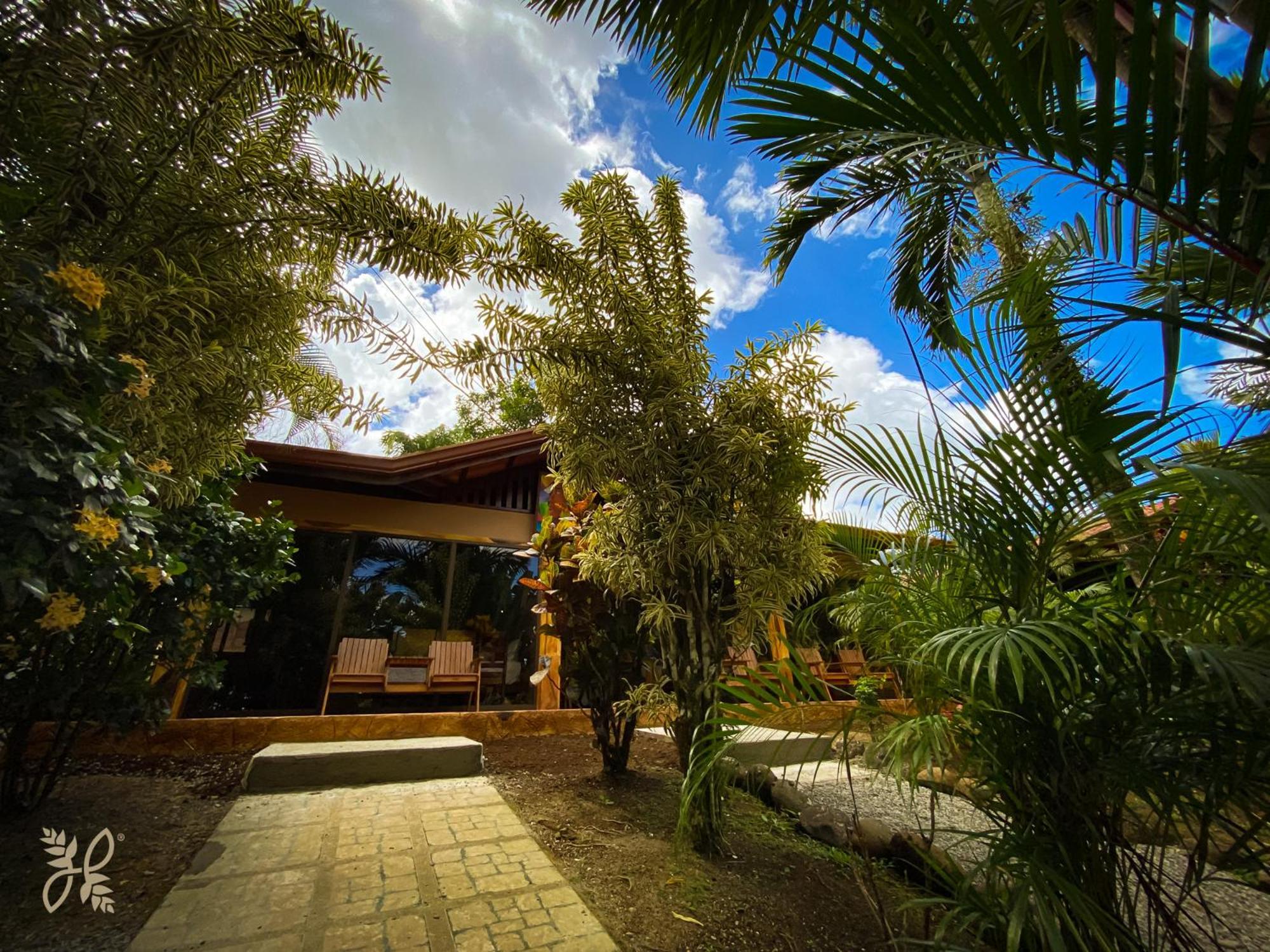 Heliconias Nature & Hot Springs 4*